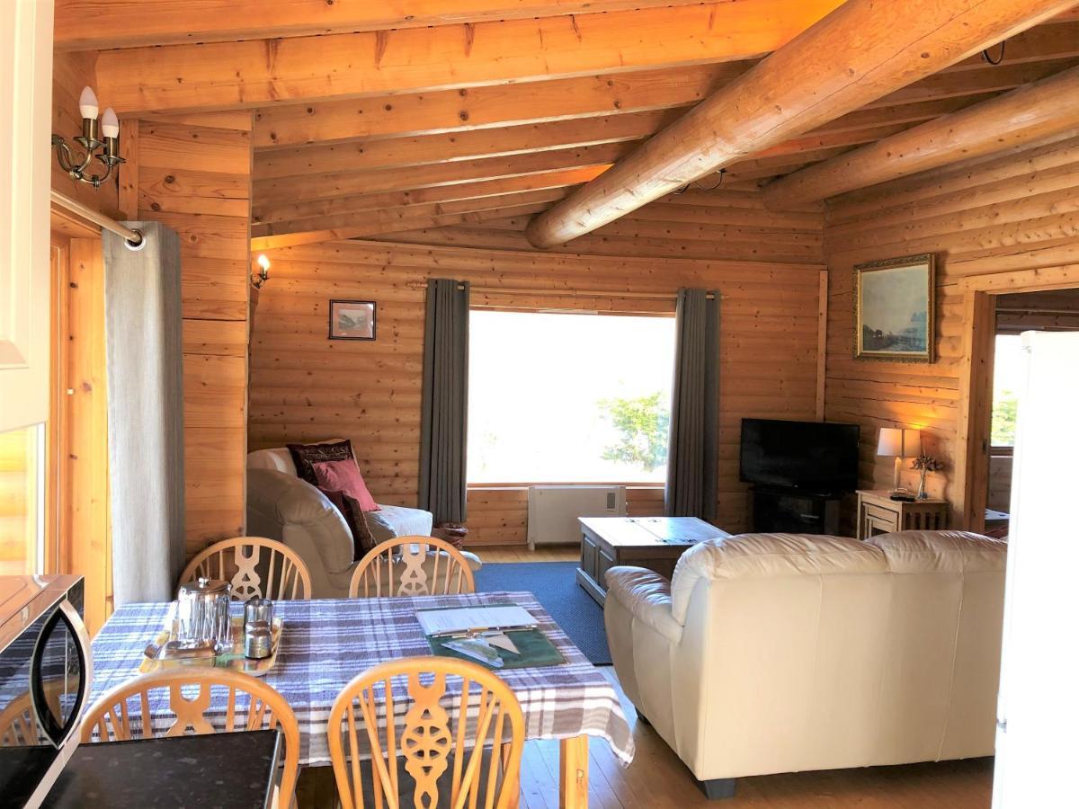 Glenbeag Mountain Lodges Glenshee 외부 사진